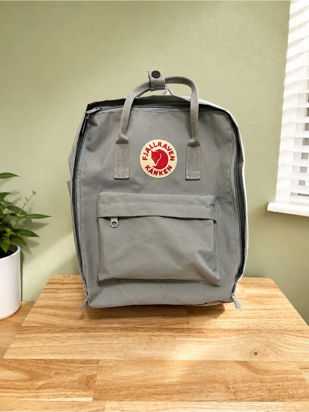 Fjällräven Kånken Classic Gray Backpack